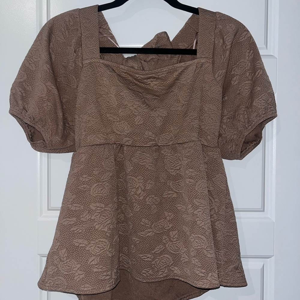 Brown Textured Puff Sleeve Top